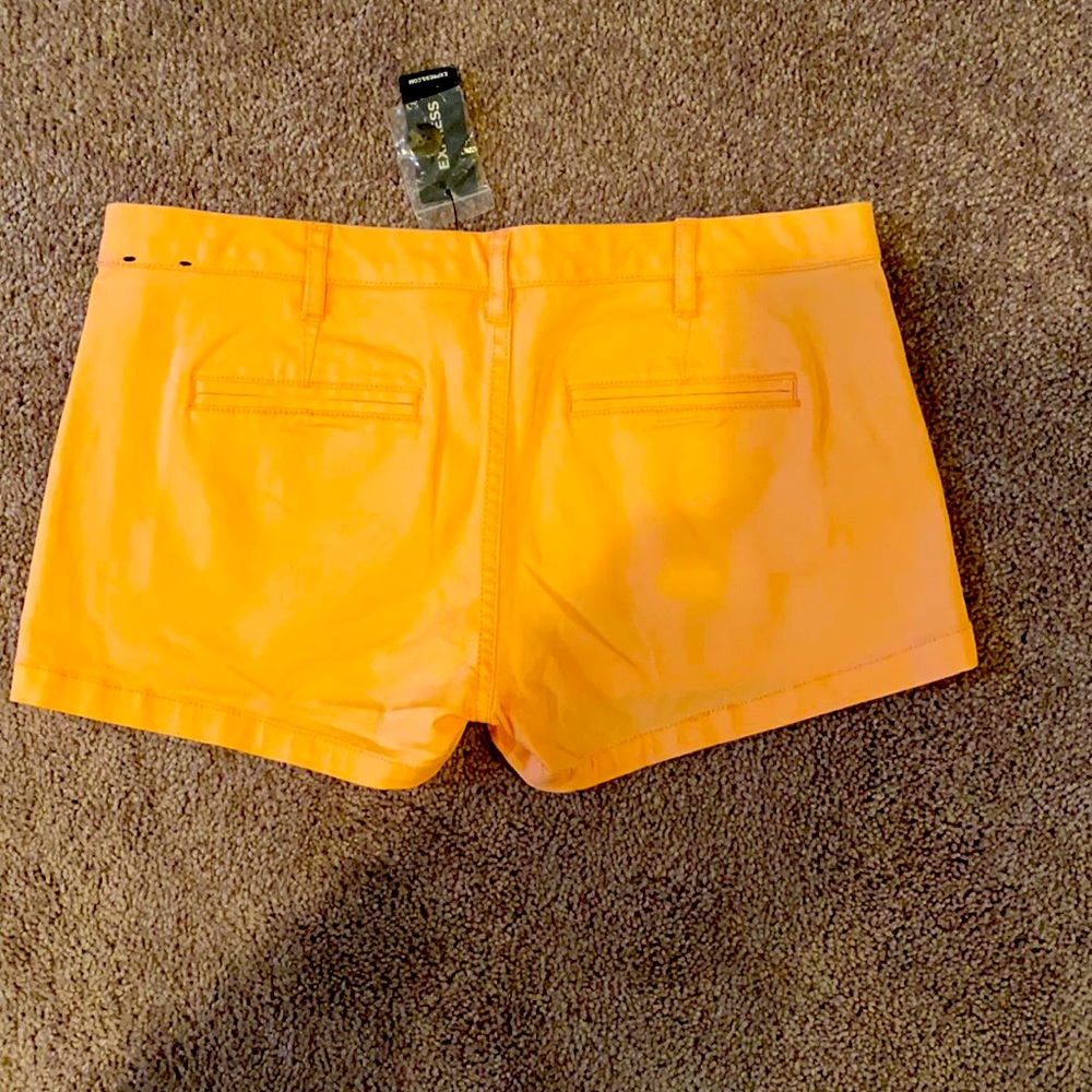 New peach express shorts